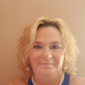 Meet your Posher, Annette